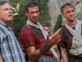 Kevin Reynolds, Joseph Fiennes, Tom Felton sur le tournage de la Résurrection du Christ